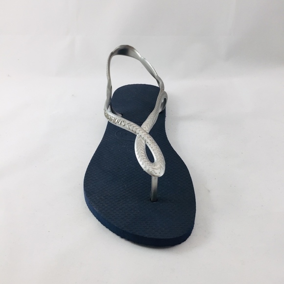Havaianas Shoes - Havaianas Thongs - Navy and Silver. New!